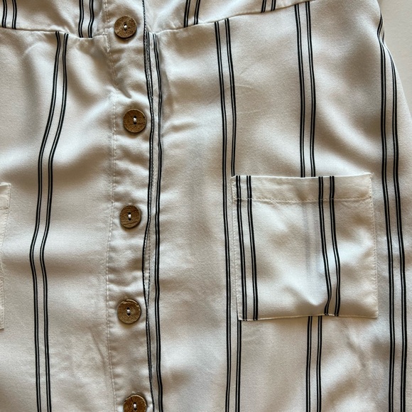 Striped Button Up Off The Shoulder Dress Women’s M - Picture 7 of 8